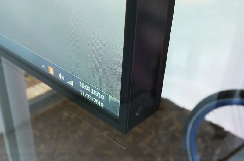 behuizing etalage touchscreen