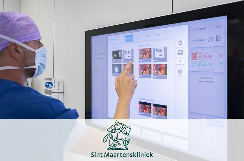 Inbouw touchscreen voor ziekenhuis