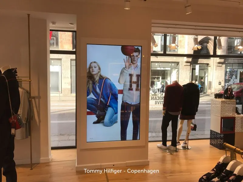 Tommy Hilfiger touchscreen