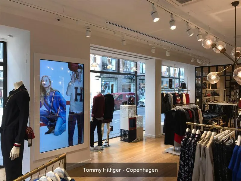 Tommy Hilfiger touchscreen