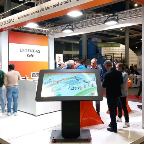 Extendas BV op de Mobility Energy Expo 2024 met Evolution Landscape Kiosks van Prestop.