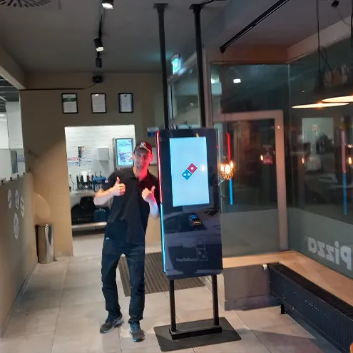 Duitse uitrol Domino's Pizza self-service kiosken in volle gang