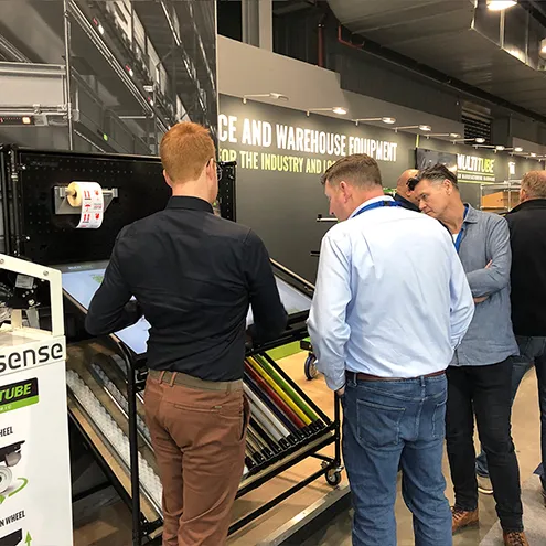 Multitube deelt hun ervaring met Prestop touchscreen in showrooms en op beurzen