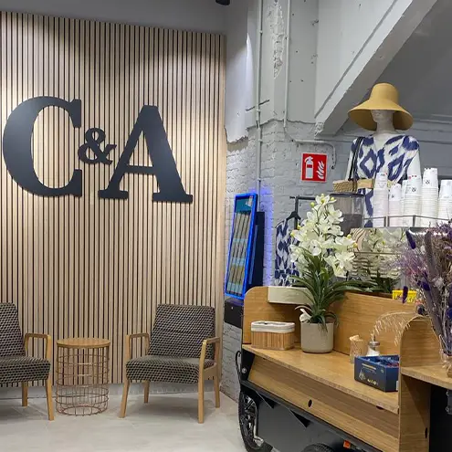 C en A verhoogt omnichannel ervaring met Prestop infozuilen