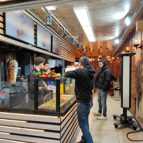 Digitaliseer je restaurant met digitale menukaarten en bestelzuilen