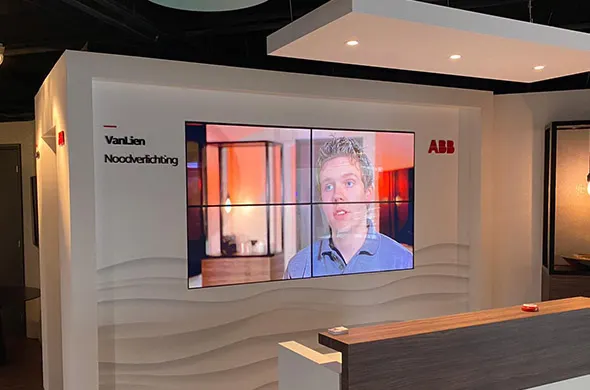 Experience Center van ABB heeft videowalls, curved screens en led displays