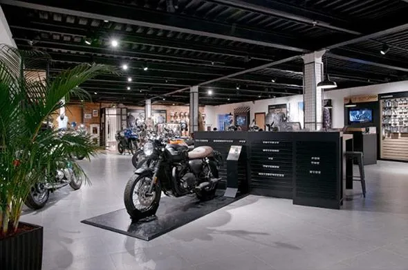 Tabletzuil voor Triumph Motorcycles