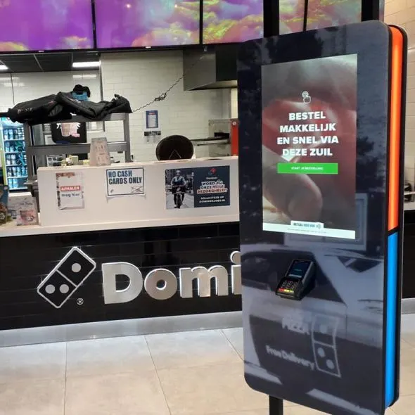 Nieuwe Domino's winkels uitgerust met Prestop Self-Order Kiosks