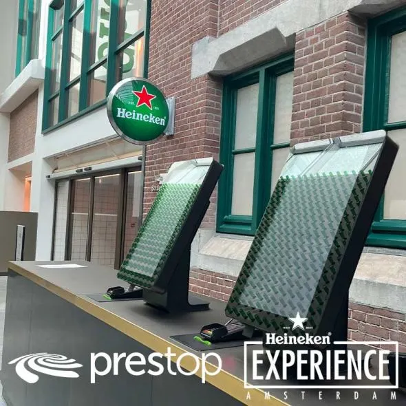 Heineken Experience Amsterdam: ticket bestelzuilen van Prestop