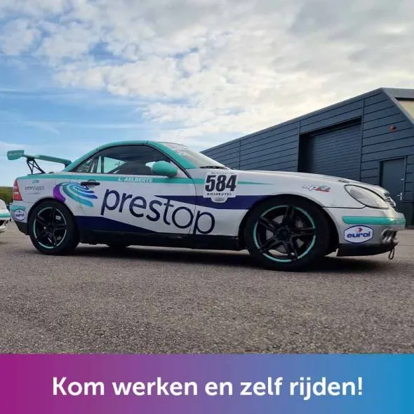 Kom bij ons werken en krijg professionele les in een raceauto op Zandvoort