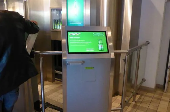 Nieuwe informatiezuilen voor Heineken Experience Amsterdam