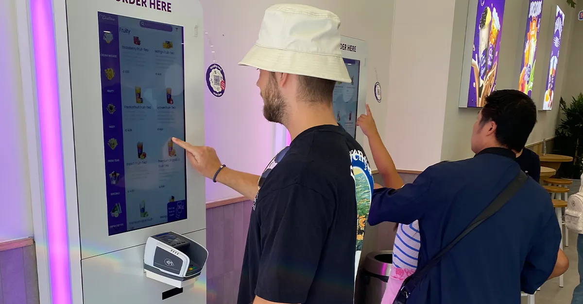 Wall Kiosk Luminant 27" P PAY 