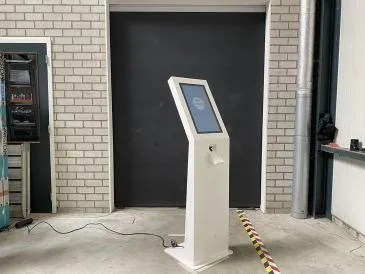 Kiosk Economy 22" P Pin wit 
